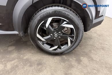 Nissan Juke N-Connecta Automatic Petrol SUV - Stock Number (1658695) - 25th supplementary image