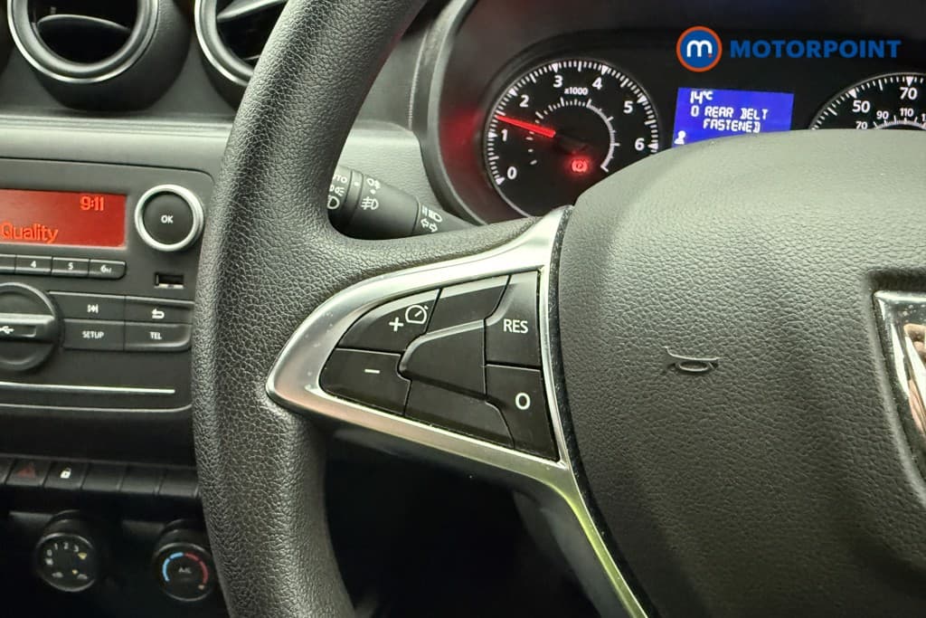 Dacia Duster Essential Manual Petrol SUV - Stock Number (1665802) - 8th supplementary image