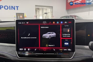 Volkswagen Passat R-Line Automatic Petrol Plug-In Hybrid Estate - Stock Number (1672191) - 6th supplementary image