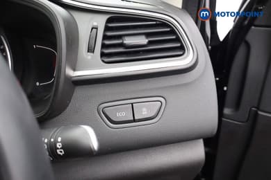 Renault Kadjar Iconic Manual Petrol SUV - Stock Number (1672448) - 7th supplementary image