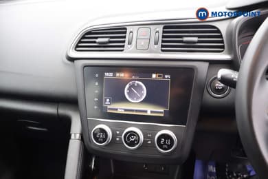 Renault Kadjar Iconic Manual Petrol SUV - Stock Number (1672448) - 8th supplementary image