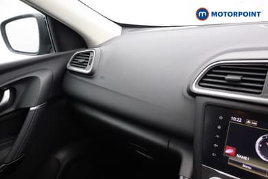Renault Kadjar Iconic Manual Petrol SUV - Stock Number (1672448) - 10th supplementary image