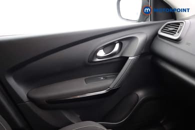 Renault Kadjar Iconic Manual Petrol SUV - Stock Number (1672448) - 11th supplementary image
