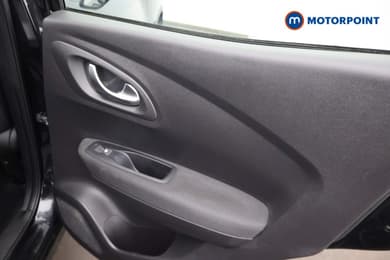 Renault Kadjar Iconic Manual Petrol SUV - Stock Number (1672448) - 18th supplementary image