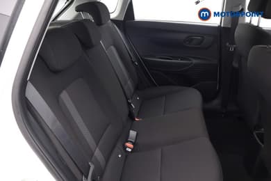 Hyundai I20 Advance Automatic Petrol Hatchback - Stock Number (1679285) - 15th supplementary image