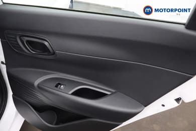 Hyundai I20 Advance Automatic Petrol Hatchback - Stock Number (1679285) - 18th supplementary image
