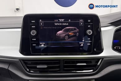 Volkswagen T-Roc Life Manual Petrol SUV - Stock Number (1679971) - 9th supplementary image
