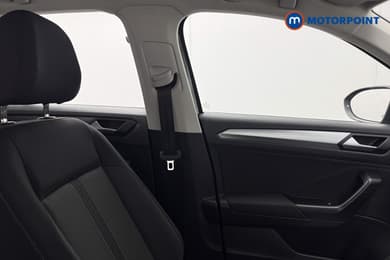 Volkswagen T-Roc Life Manual Petrol SUV - Stock Number (1679971) - 16th supplementary image