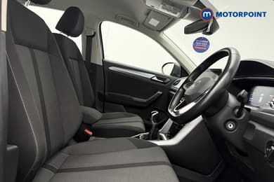Volkswagen T-Roc Life Manual Petrol SUV - Stock Number (1681406) - 7th supplementary image
