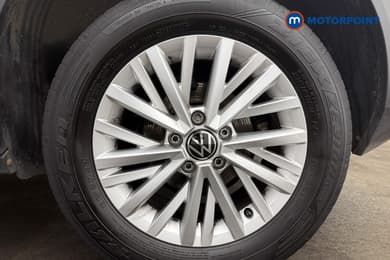 Volkswagen T-Roc Life Manual Petrol SUV - Stock Number (1681406) - 12th supplementary image