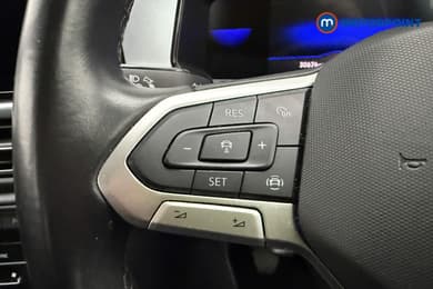 Volkswagen T-Roc Life Manual Petrol SUV - Stock Number (1681406) - 13th supplementary image