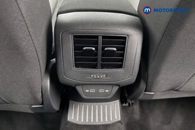 Volkswagen T-Roc Life Manual Petrol SUV - Stock Number (1681406) - 20th supplementary image