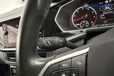 Volkswagen T-Cross SEL Automatic Petrol SUV - Stock Number (1683070) - 13th supplementary image