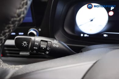 Hyundai I20 Tech Line Automatic Petrol Hatchback - Stock Number (1683606) - 5th supplementary image