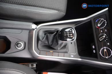 Volkswagen Polo Life Manual Petrol Hatchback - Stock Number (1684409) - 9th supplementary image