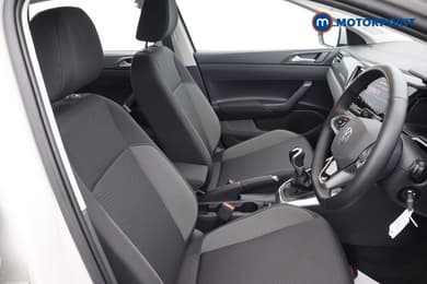 Volkswagen Polo Life Manual Petrol Hatchback - Stock Number (1684409) - 15th supplementary image