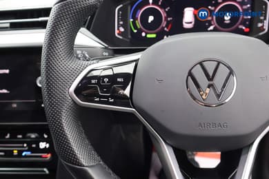 Volkswagen Arteon R-Line Automatic Petrol Plug-In Hybrid Estate - Stock Number (1685747) - 2nd supplementary image
