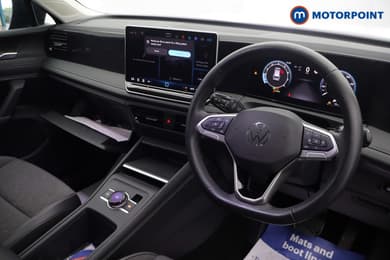 Volkswagen Tiguan Match Automatic Petrol SUV - Stock Number (1670144) - 1st supplementary image