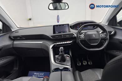 Peugeot 3008 Allure Manual Petrol SUV - Stock Number (1673167) - 1st supplementary image