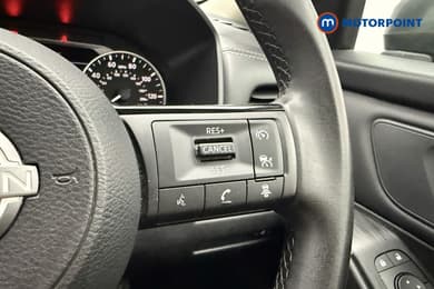 Nissan Qashqai Acenta Premium Manual Petrol SUV - Stock Number (1673809) - 9th supplementary image