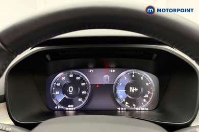Volvo Xc40 Momentum Manual Petrol SUV - Stock Number (1674497) - 10th supplementary image