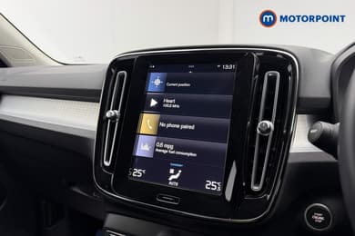 Volvo Xc40 Momentum Manual Petrol SUV - Stock Number (1674497) - 11th supplementary image