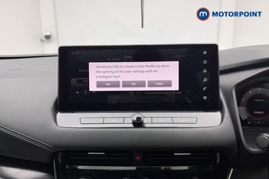 Nissan Qashqai N-Connecta Manual Petrol SUV - Stock Number (1675948) - 2nd supplementary image