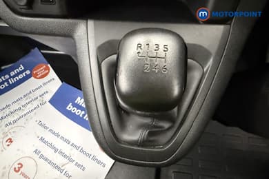 Vauxhall Vivaro Prime Manual Diesel Panel Van - Stock Number (1677816) - 9th supplementary image