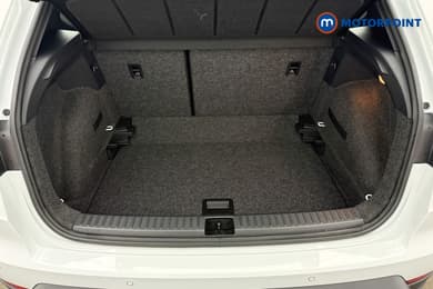 Seat Arona Xperience Lux Manual Petrol SUV - Stock Number (1680736) - 6th supplementary image