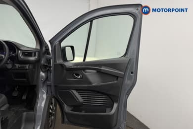 Renault Trafic Extra Sport Automatic Diesel Panel Van - Stock Number (1683338) - 14th supplementary image