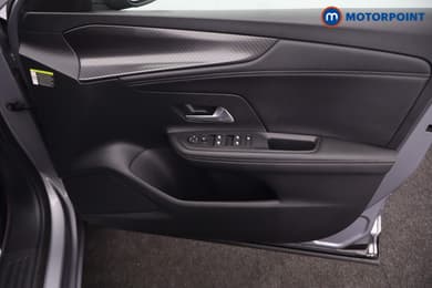 Vauxhall Mokka Ultimate Automatic Electric SUV - Stock Number (1684746) - 32nd supplementary image