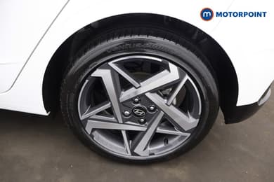 Hyundai I20 Tech Line Automatic Petrol Hatchback - Stock Number (1686048) - 33rd supplementary image