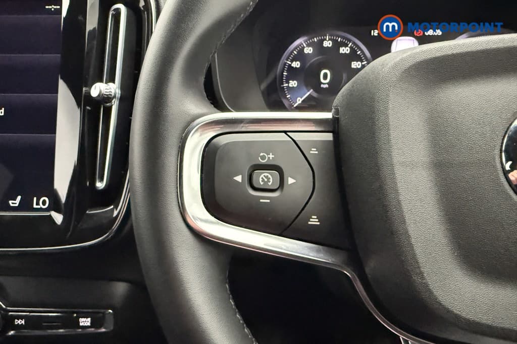 Volvo Xc40 R Design Pro Automatic Petrol Plug-In Hybrid SUV - Stock Number (1616308) - 8th supplementary image