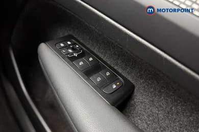 Volvo Xc40 R Design Pro Automatic Petrol Plug-In Hybrid SUV - Stock Number (1616308) - 18th supplementary image