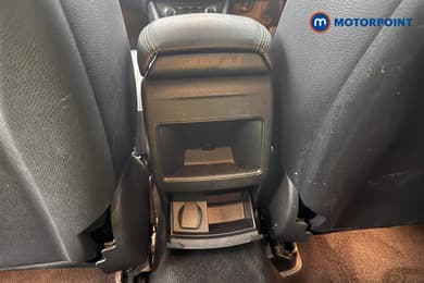 Mercedes-Benz GLA Urban Edition Automatic Petrol SUV - Stock Number (1642538) - 12th supplementary image