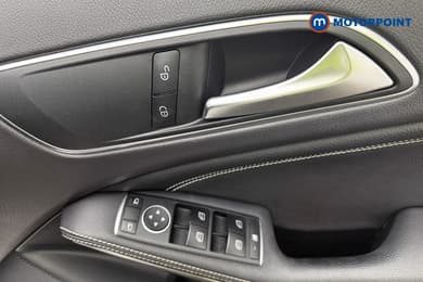 Mercedes-Benz GLA Urban Edition Automatic Petrol SUV - Stock Number (1642538) - 26th supplementary image