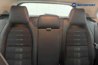 Mercedes-Benz GLA Urban Edition Automatic Petrol SUV - Stock Number (1642538) - 29th supplementary image