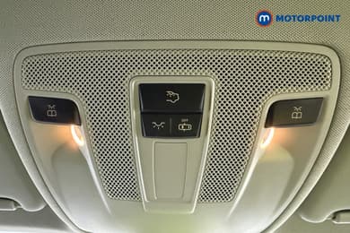 Mercedes-Benz GLA Urban Edition Automatic Petrol SUV - Stock Number (1642538) - 37th supplementary image