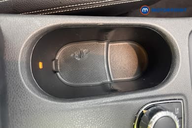 Mercedes-Benz GLA Urban Edition Automatic Petrol SUV - Stock Number (1642538) - 41st supplementary image