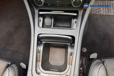 Mercedes-Benz GLA Urban Edition Automatic Petrol SUV - Stock Number (1642538) - 44th supplementary image