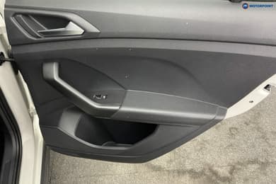 Volkswagen T-Cross SEL Automatic Petrol SUV - Stock Number (1670101) - 22nd supplementary image