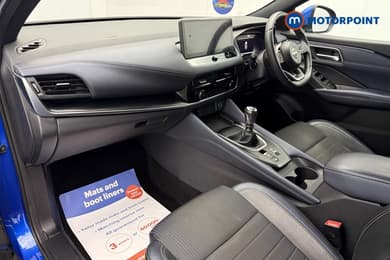 Nissan Qashqai Tekna Manual Petrol SUV - Stock Number (1672603) - 4th supplementary image