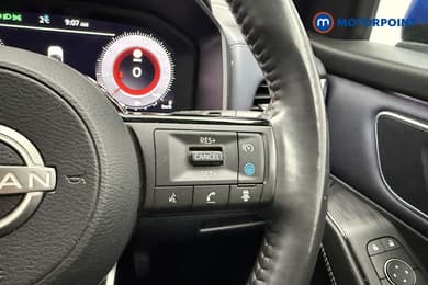 Nissan Qashqai Tekna Manual Petrol SUV - Stock Number (1672603) - 9th supplementary image