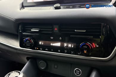 Nissan Qashqai Tekna Manual Petrol SUV - Stock Number (1672603) - 14th supplementary image