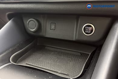 Nissan Qashqai Tekna Manual Petrol SUV - Stock Number (1672603) - 15th supplementary image
