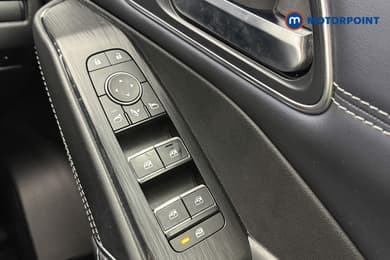 Nissan Qashqai Tekna Manual Petrol SUV - Stock Number (1672603) - 17th supplementary image
