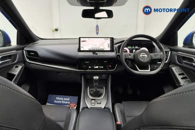 Nissan Qashqai Tekna Manual Petrol SUV - Stock Number (1672603) - 1st supplementary image