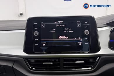 Volkswagen T-Roc Life Manual Petrol SUV - Stock Number (1679322) - 9th supplementary image
