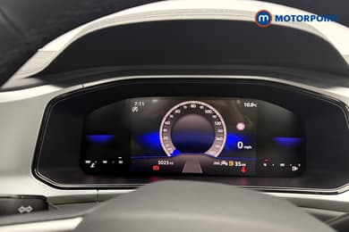 Volkswagen T-Roc Life Manual Petrol SUV - Stock Number (1679322) - 1st supplementary image