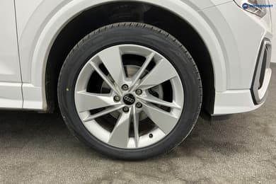 Audi Q2 S Line Automatic Petrol SUV - Stock Number (1679750) - 32nd supplementary image